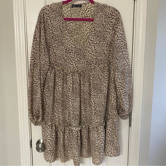 SHEIN • Leopard Cheetah Print Long Sleeve Swing Dress - Picture 2 of 6